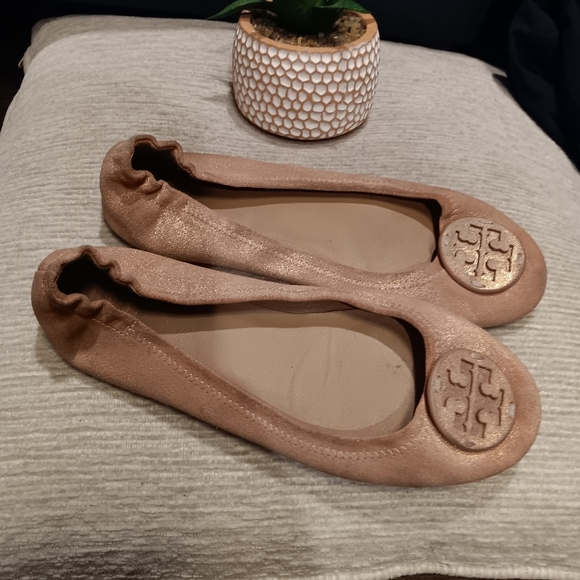 Tory Burch Minnie Travel Flats Sparkle Pink Metallic Leather 7.5 Pave Logo GUC - Picture 4 of 5